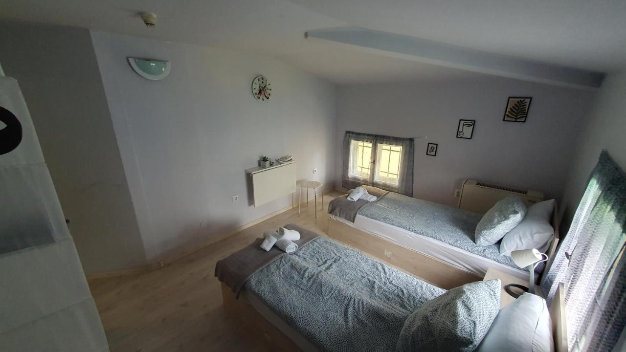 Apartmán Стаи За Гости Sun House Varna Exteriér fotografie