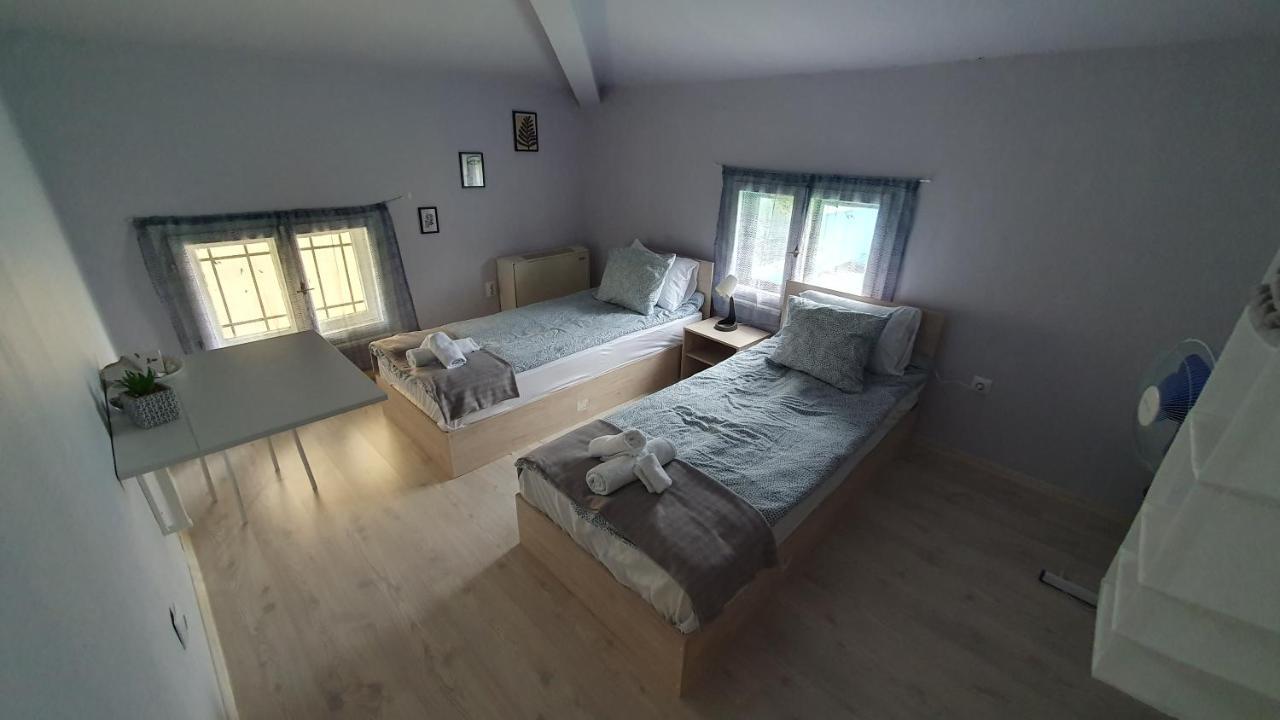 Apartmán Стаи За Гости Sun House Varna Exteriér fotografie
